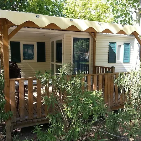 Le Carpenty Üdülőpark Ruoms