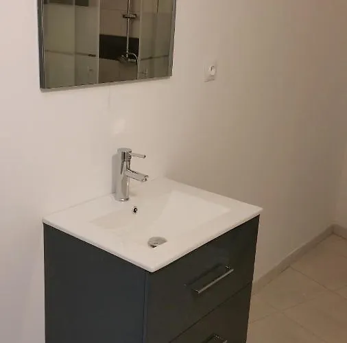 Aldeamento Turístico Le Carpenty *